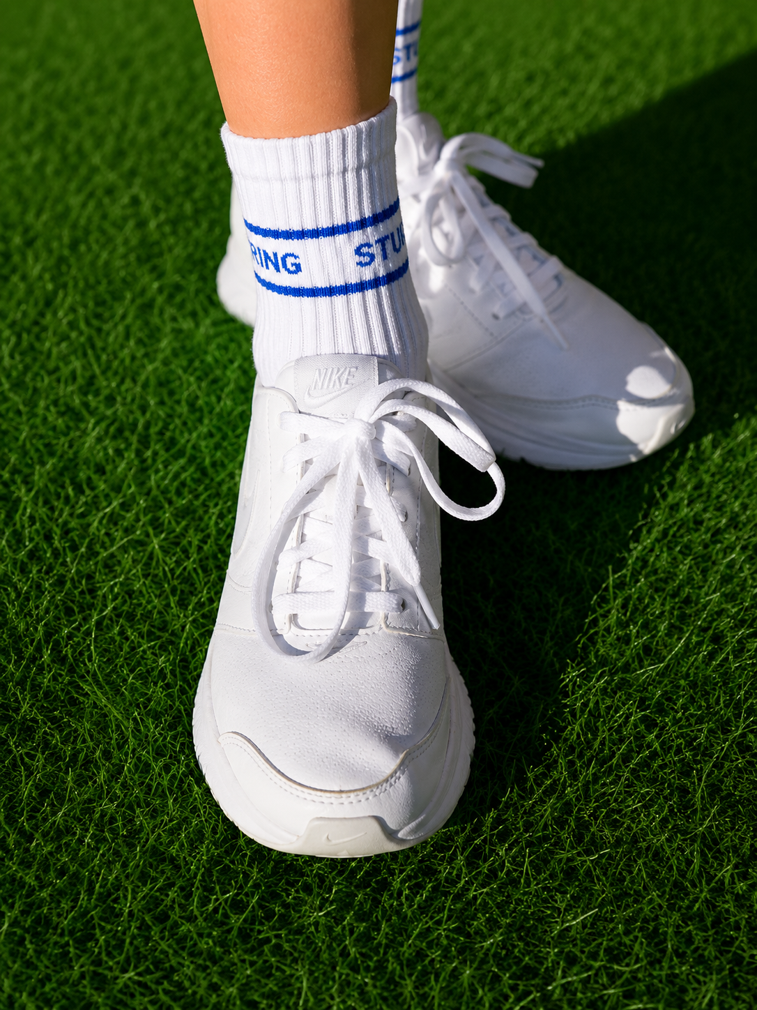 White Shoelaces